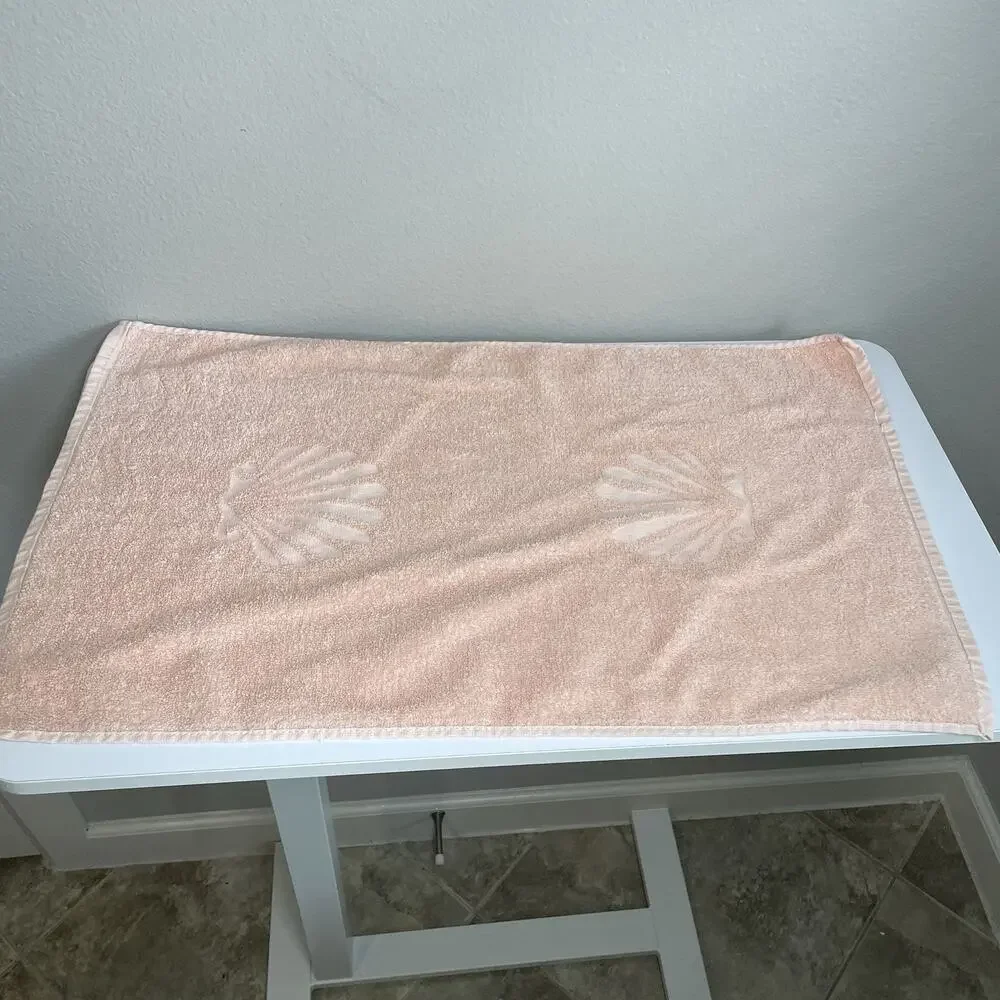 Vtg Cannon Monticello Cream Sculpted SeaShell 1 Bath 1 Hand Towel 2 Washcloths